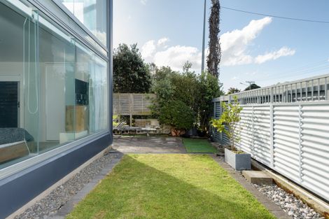 Photo of property in 1340 Papamoa Beach Road, Papamoa Beach, Papamoa, 3118