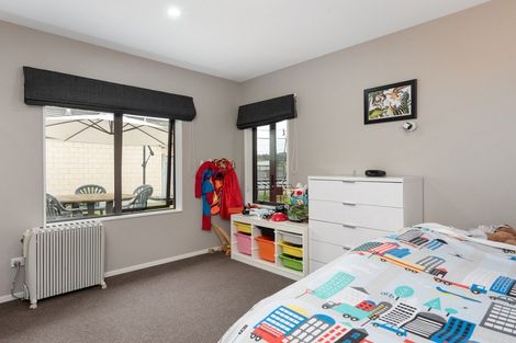 Photo of property in 27 Scoria Close, Pyes Pa, Tauranga, 3112