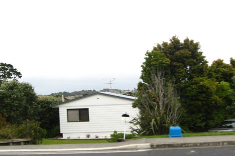 Photo of property in 43 Shakespear Road, Army Bay, Whangaparaoa, 0930