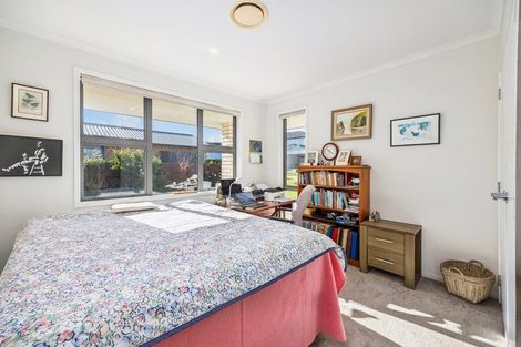 Photo of property in 6 Lees Cove, Karaka, Papakura, 2113