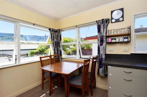 Photo of property in 2/87 Scotia Street, Wakatu, Nelson, 7011