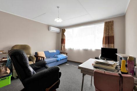 Photo of property in 27c Rimu Street, Inglewood, 4330