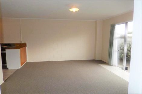 Photo of property in 2a Penrod Drive, Bell Block, New Plymouth, 4312