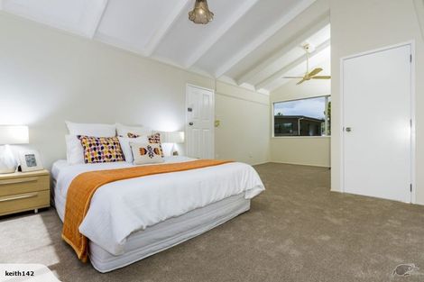 Photo of property in 8 Dakota Avenue, Beach Haven, Auckland, 0626