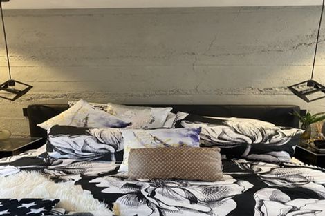 Photo of property in 61a Evelyn Road, Cockle Bay, Auckland, 2014