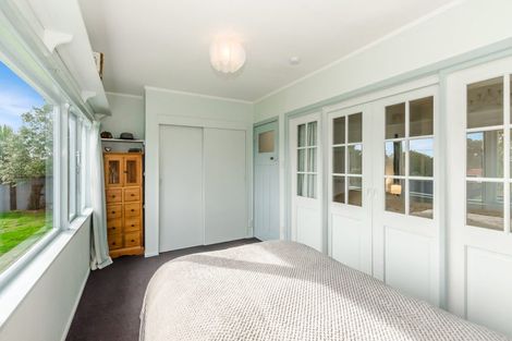 Photo of property in 36 Moana Road, Paraparaumu, 5032