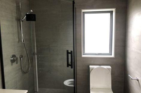 Photo of property in 8 Keating Rise, Northcross, Auckland, 0632