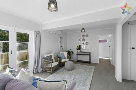 Photo of property in 84 Holborn Drive, Stokes Valley, Lower Hutt, 5019