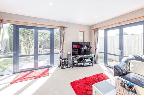 Photo of property in 72 Wharenui Road, Upper Riccarton, Christchurch, 8041