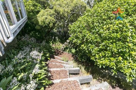 Photo of property in 153 Nevay Road, Miramar, Wellington, 6022