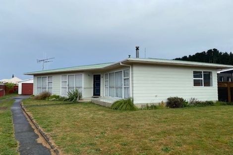 Photo of property in 32 Herrington Street, Foxton, 4814