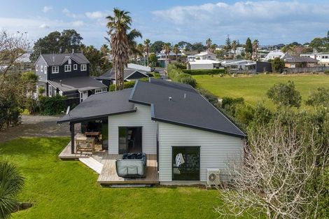 Photo of property in 11-13 Palm Grove, Waihi Beach, 3611