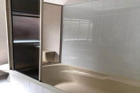 Photo of property in 1/36 Nihill Crescent, Mission Bay, Auckland, 1071