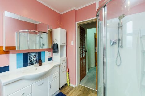 Photo of property in 18 Wilson Street, Bulls, 4818