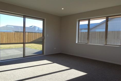 Photo of property in 8 Galatos Street, Rangiora, 7400