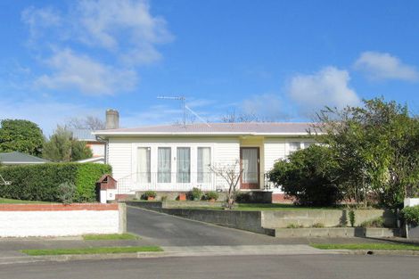 Photo of property in 4 Fairview Place, Feilding, 4702