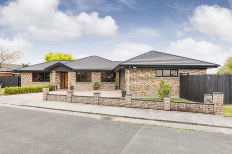 Photo of property in 2 Henley Court, Highbury, Palmerston North, 4412