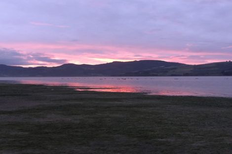 Photo of property in 90 Otakou Golf Course Road, Otakou, Dunedin, 9077