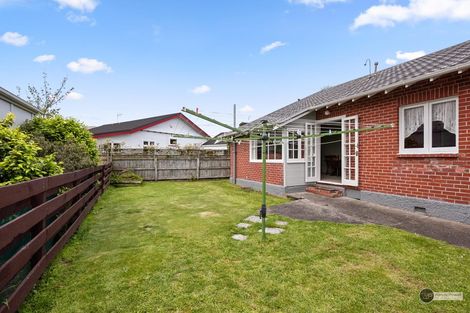 Photo of property in 1 Sherwood Street, Woburn, Lower Hutt, 5010