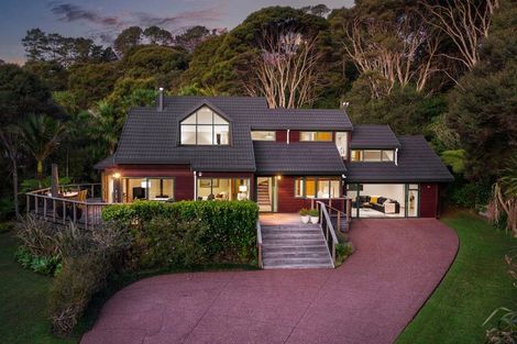 Photo of property in 22 Cochran Road, Oratia, Auckland, 0604