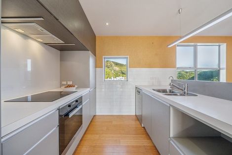 Photo of property in 70 Saddleback Grove, Karori, Wellington, 6012