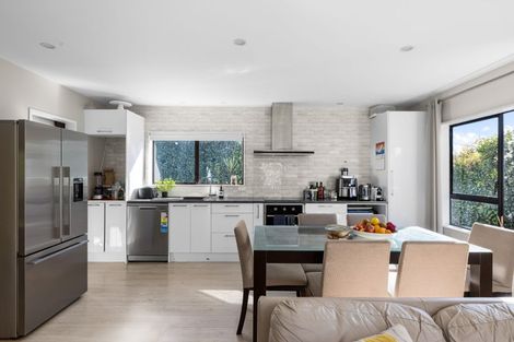 Photo of property in 2/78 Salisbury Road, Birkdale, Auckland, 0626