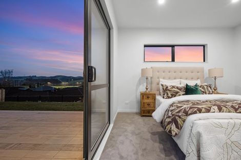 Photo of property in 7 Awa Avenue, Helensville, 0800