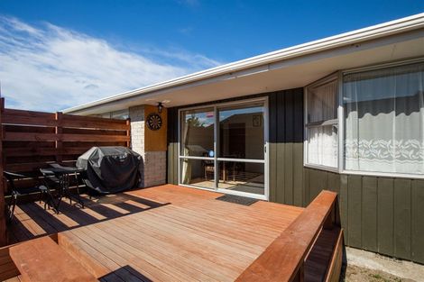 Photo of property in 9 Charnwood Crescent, Bishopdale, Christchurch, 8051