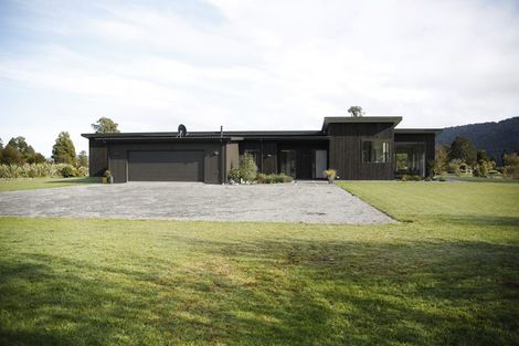 Photo of property in 7 Williams Drive, Fox Glacier, 7886