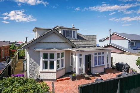Photo of property in 28 Hunt Street, Andersons Bay, Dunedin, 9013