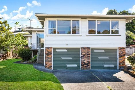 Photo of property in 14 Takapu Street, Henderson, Auckland, 0612