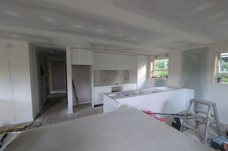 Photo of property in 43 Makara Road, Karori, Wellington, 6012