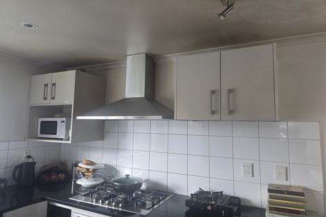 Photo of property in 49b Cambridge Terrace, Papatoetoe, Auckland, 2025