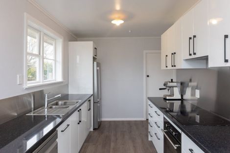 Photo of property in 21 Cardiff Street, Awapuni, Palmerston North, 4412