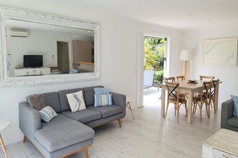 Photo of property in 221 Patons Rock Road, Patons Rock, Takaka, 7182