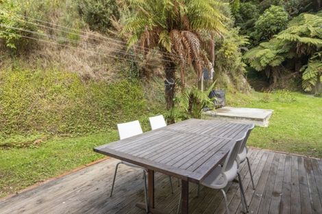 Photo of property in 16 August Street, Stokes Valley, Lower Hutt, 5019