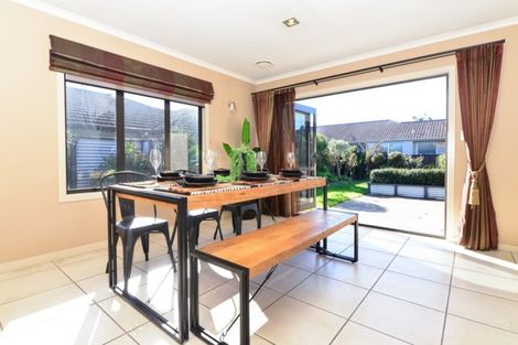 Photo of property in 52 Cate Road, Rototuna North, Hamilton, 3210