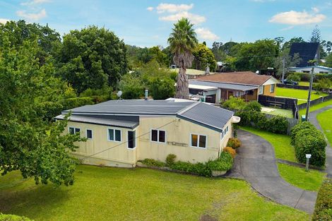 Photo of property in 28 Ferry Parade, Herald Island, Auckland, 0618