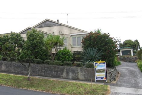 Photo of property in 13 Huapai Street, Onehunga, Auckland, 1061