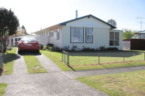 Photo of property in 76 Rangipoia Place, Turangi, 3334