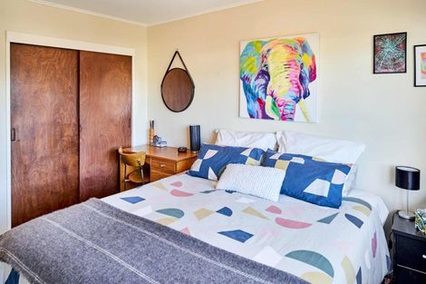 Photo of property in 16 Saint Aidans Way, Tawa, Wellington, 5028