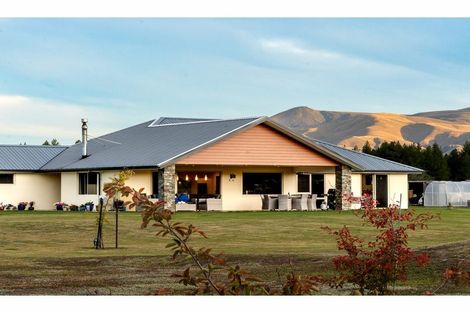 Photo of property in 271 Glen Lyon Road, Twizel, 7901