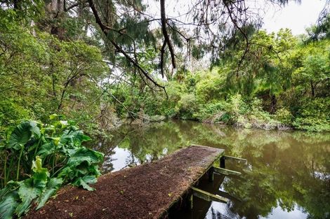 Photo of property in 140 Aokautere Drive, Fitzherbert, Palmerston North, 4410