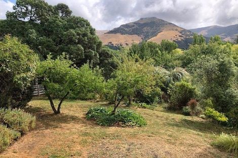 Photo of property in 4400 Christchurch Akaroa Road, Little River, 7591