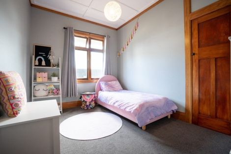 Photo of property in 26 Kingswood Street, Takaro, Palmerston North, 4412