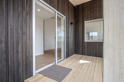 Photo of property in 3 Mirek Street, Waikanae, 5036