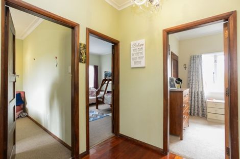 Photo of property in Sawyers Arms Hotel, 11 Buckland Street, Tikokino, Waipawa, 4273