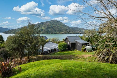 Photo of property in 65 Moenui Road, Havelock, 7281