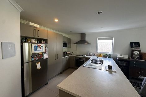 Photo of property in 29 Maylee Crescent, Gulf Harbour, Whangaparaoa, 0930