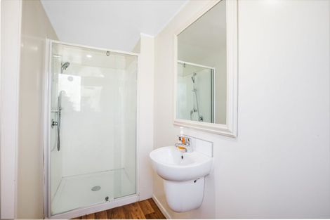 Photo of property in 10 Ribbonwood Terrace, Ranui, Porirua, 5024